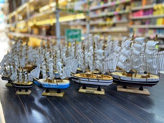 تصویر کشتی چوبی وارداتی تزیینی سایزها مختلف 