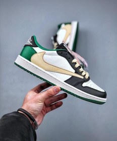 Travis scott green top jordan 1