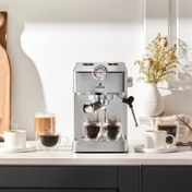 تصویر اسپرسو ساز کاراجا مدل Coffee Art 1101 ظرفیت ۱.۵ لیتر با فوم ساز شیر 