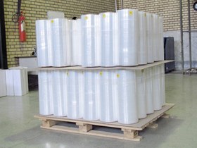 تصویر فیلم استرچ دستی و ماشینی 