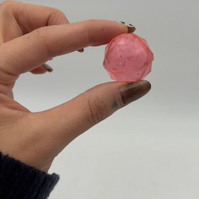 تصویر توپ شیطونک کوچک خارجی 