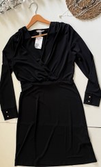 تصویر پیراهن زنانه مجلسی وارداتی برند اصلیH&Mمحصول Cambodia جنس لمه وکشسانی دارد آستین بلند ودکمه دار یقه هفت ،شیک ومجلسی سایز۳۶-۳۸کد7725 H&Mبرند محبوب و معروف