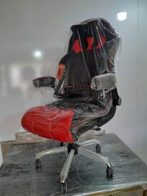 تصویر صندلی گیمینگ چرخدار رنگی 