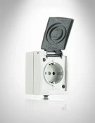 تصویر پریز ارت دار بارانی بهداد الکتریک 