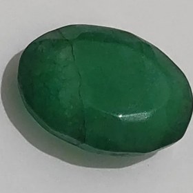 تصویر نگین یشم سبز طبیعی 