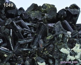 تصویر سنگ زینتی اپیدوت 