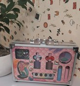 تصویر صندوق لوازم آرایش لوازم آرایش بچه گانه