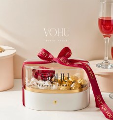 تصویر باکس گل رز جاودان قرمز لیام 