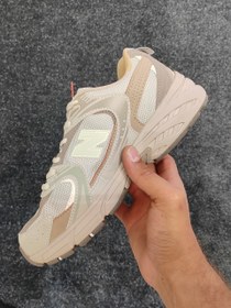 تصویر کفش نیوبالانس ۵۳۰ کرم نسکافه ای New balance 530 cream