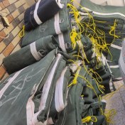 تصویر چادر نیسان برزنت با قلاب و دم اسبی رایگان سایز 2/5در3/5 