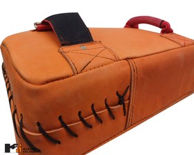 تصویر میت بالشتی چرم 20*40 کد 2003678 