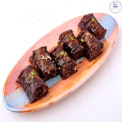 تصویر باقلوا سرما(انگشتی) شکلاتی گردو استانبولی 