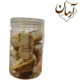 تصویر بستنی خشک بیسکویت سفید 
