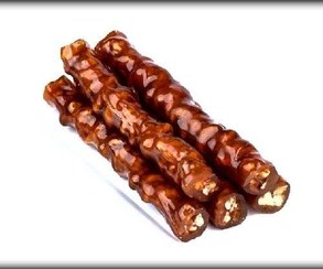 تصویر سوجوق گردو با شیره انگور 