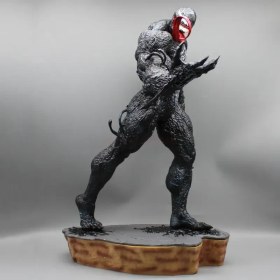 تصویر اکشن فیگور ونوم 50 سانت Venom Figure