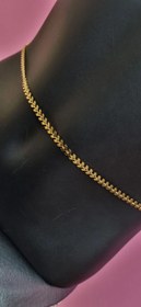 تصویر زنجیر بدن استیل دور کمر گندمی 