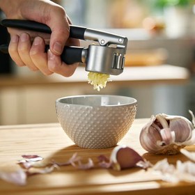 تصویر سیر له کن ایکیا مدل IKEA 365+ VÄRDEFULL IKEA IKEA 365+ VÄRDEFULL Garlic press