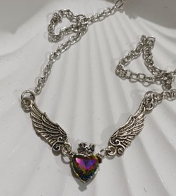 تصویر گردنبند تاج و بال 