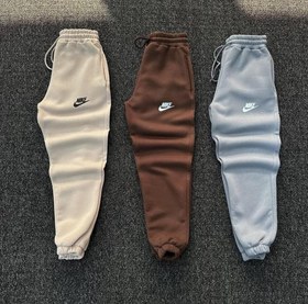 تصویر جاگر نایک - کرمی / لارج Jager