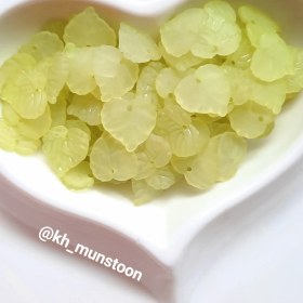 تصویر برگ قلبی سبز لیمویی 