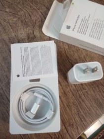 تصویر شارژر ۲۰ وات اپل آیفون ۱۴ پرومکس - سفید 20 watt Apple iPhone 14 Pro Max charger