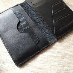 تصویر جاکارتی چرم اهورا 