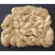 تصویر نخ ابریشم درجه 1 