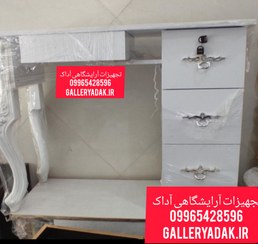 تصویر میز ناخن تک نفره همراه استند مشکی و سفید ارسال به سراسر ایران هزینه ارسال به عهده ی خود مشتری می باشد 