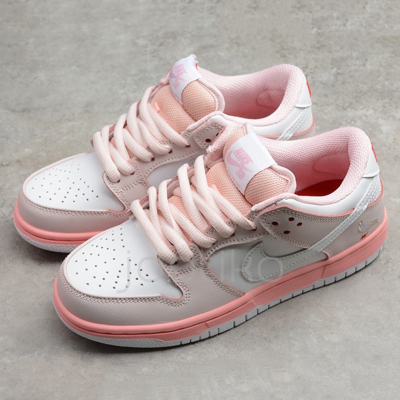 white and pink nike sb