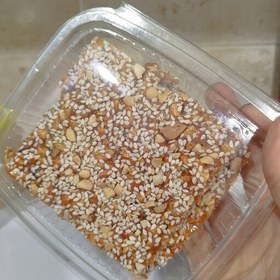 تصویر بادام سوخته گیلانی بسته 160 گرمی فیچین(مغز بادام زمینی و کنجد) 