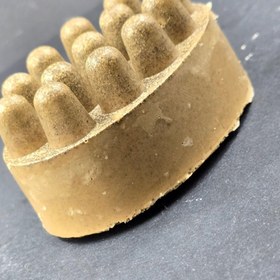 تصویر پاکسازی پوست و سفید کننده پوست طرح ماساژی Jerbal