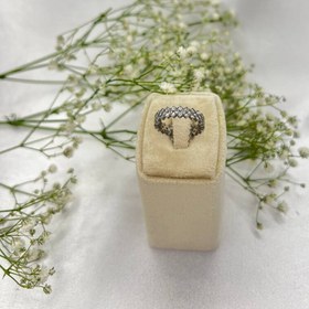 تصویر انگشتر نگینی 