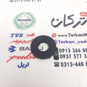 تصویر واشر زیر پیچ درب سوپاپ موتور پالس NS 200 ان اس و RS ار اس اصلی (هرعدد) 