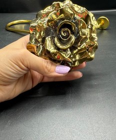 تصویر گل میخ عصایی طرح گل 