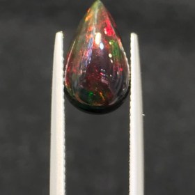 تصویر نگین اپال مشکی اصل سایز 15*8 