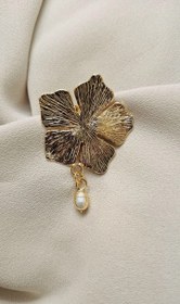 تصویر گل سینه برنجی 