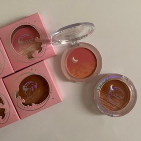 تصویر رژگونه ماه 