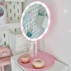 تصویر آینه آرایشی LED دار استندی 