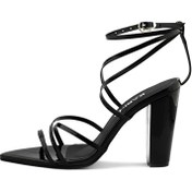 تصویر صندل کارینا ورنی مشکی پاشنه پهن 