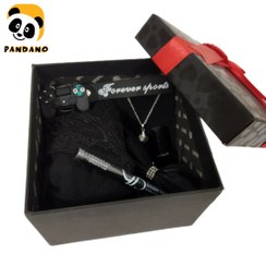 تصویر پک کادویی زنانه تم مشکی مدل هارد باکس مربع 