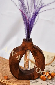 تصویر فروشگاه ظروف و هدایای چوبی ایوان