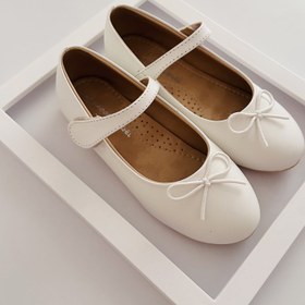 تصویر کفش عروسکی پاپیونی 