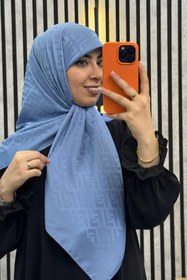 تصویر روسری ابریشم ژاکارد طرح فندی رنگ آبی 