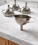 تصویر قیف استیل 