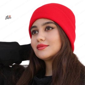 تصویر کلاه بافت کاموایی بادمجونی 