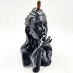 تصویر جاعودی آبشاری مدل دختر 