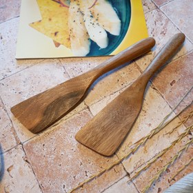 تصویر کفگیر برگردان چوبی دستساز بارلی مدل سلما 25 سانتی چوب گردو مناسب تفت دادن کد bar0199 