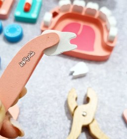 تصویر ست پزشکی چوبی کیفی 