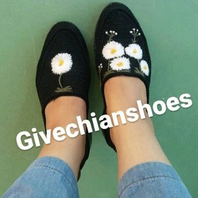 تصویر گیوه طرح بابونه 