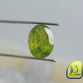 تصویر نگین زبرجد (تراش بیضی) 